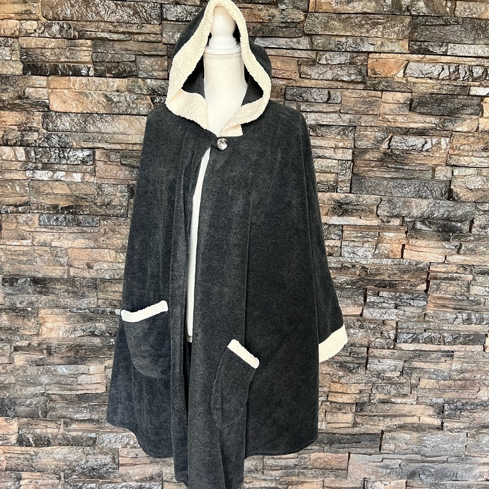 Elegant Black Hooded Cape with Cream Trim
